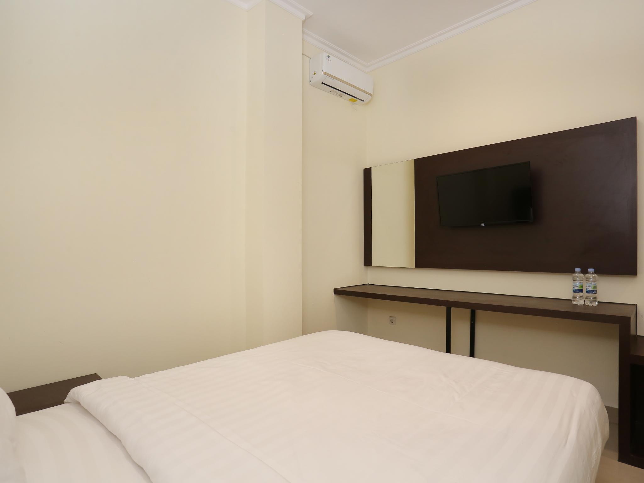 Collection O Yogyakarta Near Jalan Malioboro Formerly Alena Residence Exterior photo